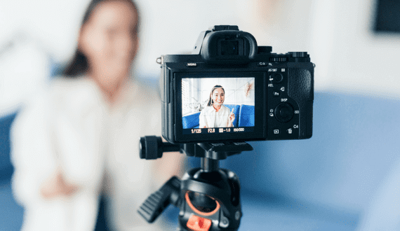 從內容創建到精準發行和報告。我們密切關注各個行業的宏觀與微觀市場趨勢,創造極具創意的內容,發揮最佳效果。